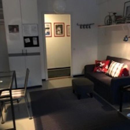 Tapulitalo Guesthouse 图尔库 外观 照片